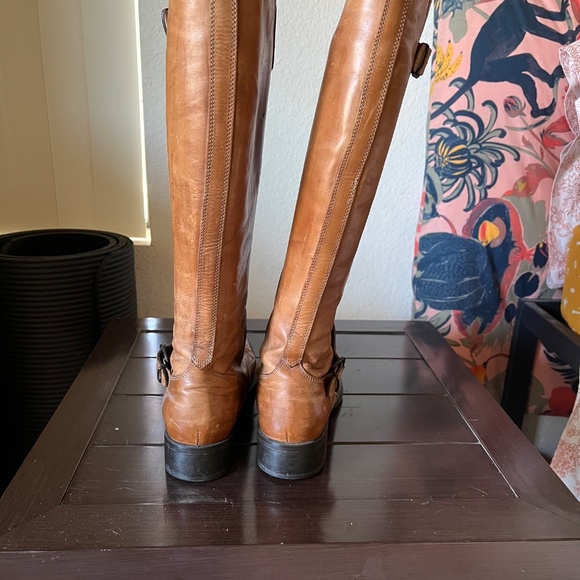 Brown Leather boots - Picture 4 of 4